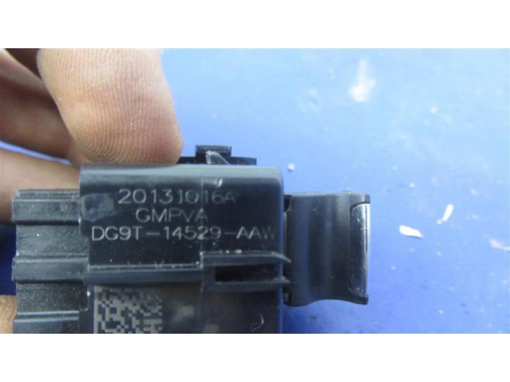 DG9Z-14529-AB | Кнопка стеклоподъемника FORD FUSION 14- - Фото 5