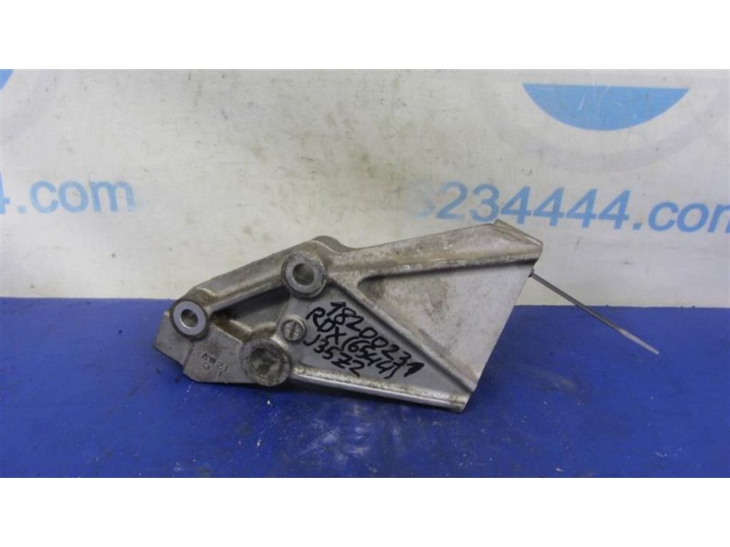 AW21-27-870A | Подушка раздаточной коробки MAZDA CX-9 06-16