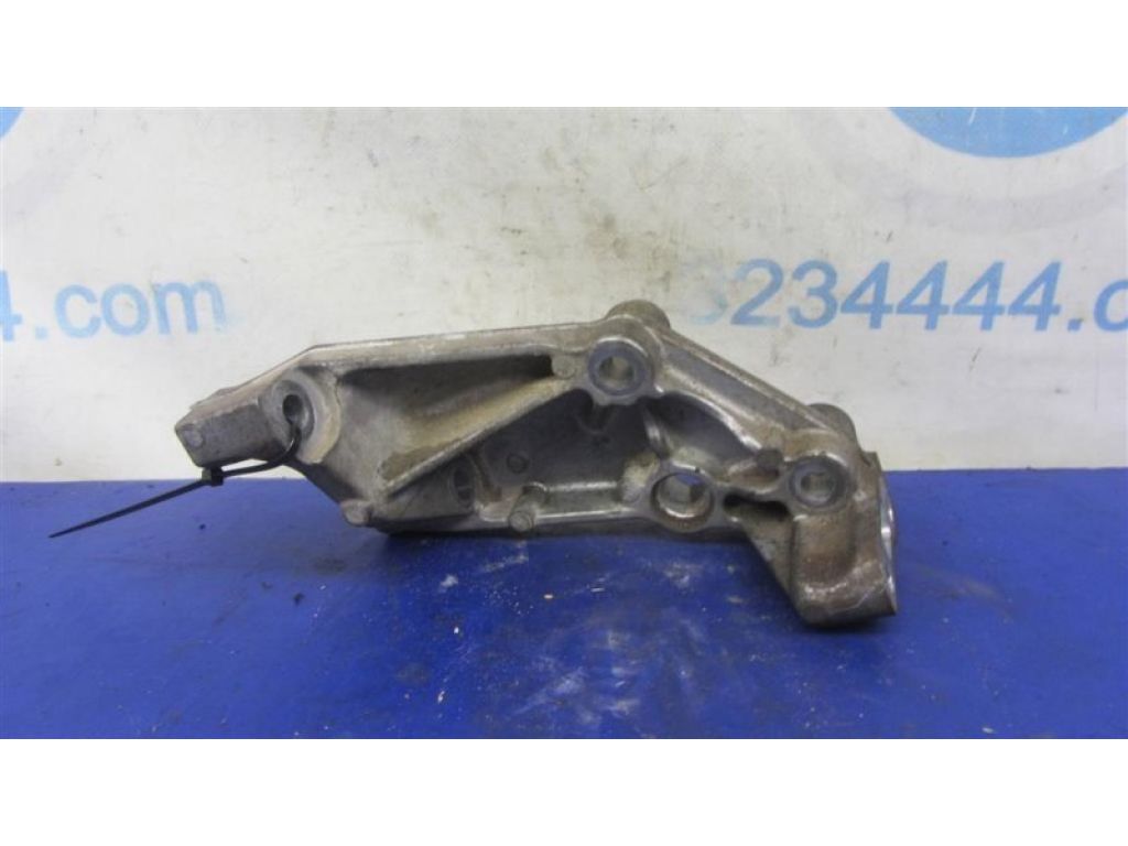 AW21-27-870A | Подушка раздаточной коробки MAZDA CX-9 06-16 - Фото 3