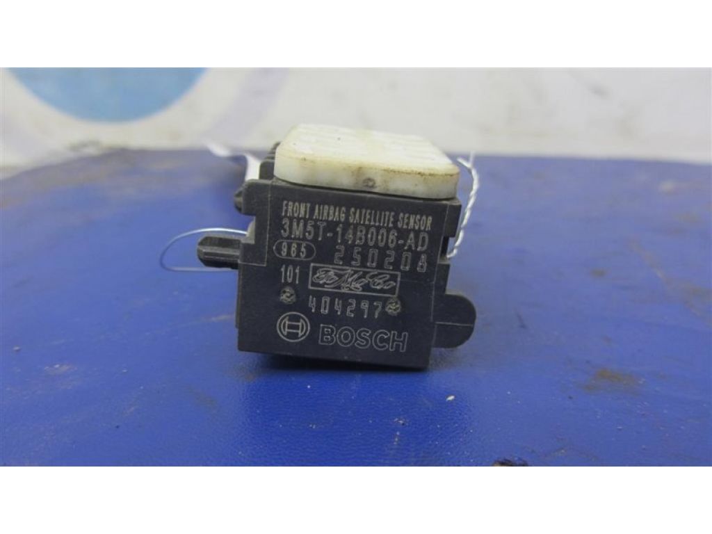 3M5T-14B006-AD | Датчик удара MAZDA 3 BK 03-08 - Фото 4