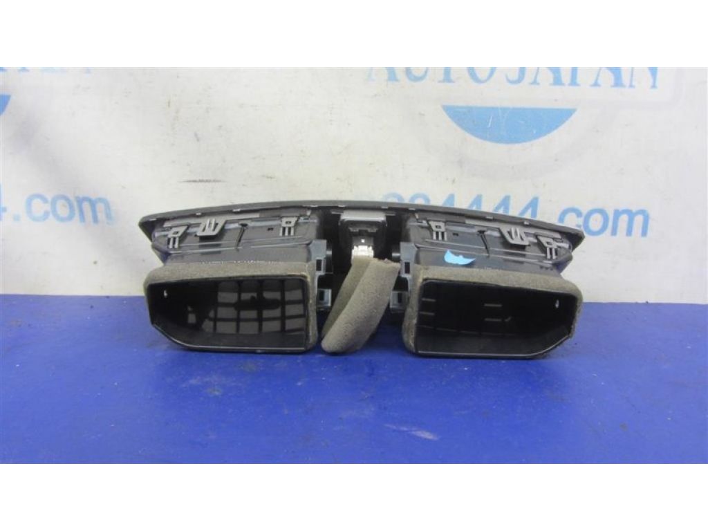 68750-3SG1A | Дефлектор воздушный NISSAN SENTRA B17 12-21 - Фото 3