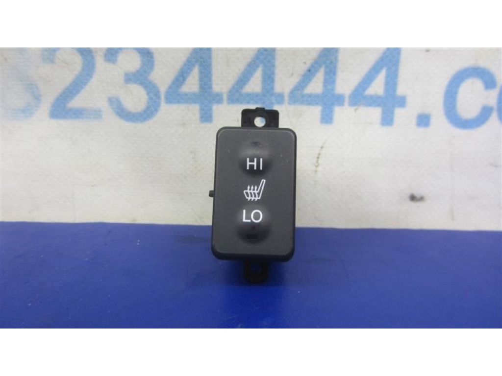 35600-TX4-A01 | Кнопка обогрева сидений прав. ACURA RDX 12-19