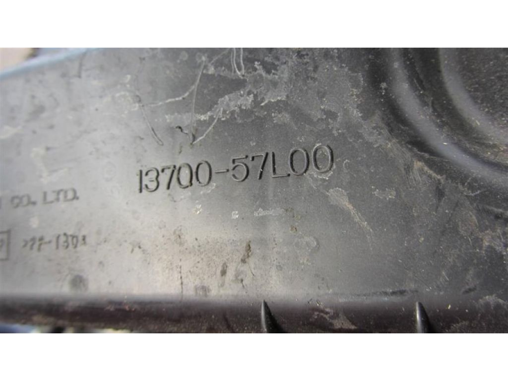 13700-57L00 | Корпус воздушного фильтра SUZUKI KIZASHI 09-14 - Фото 4