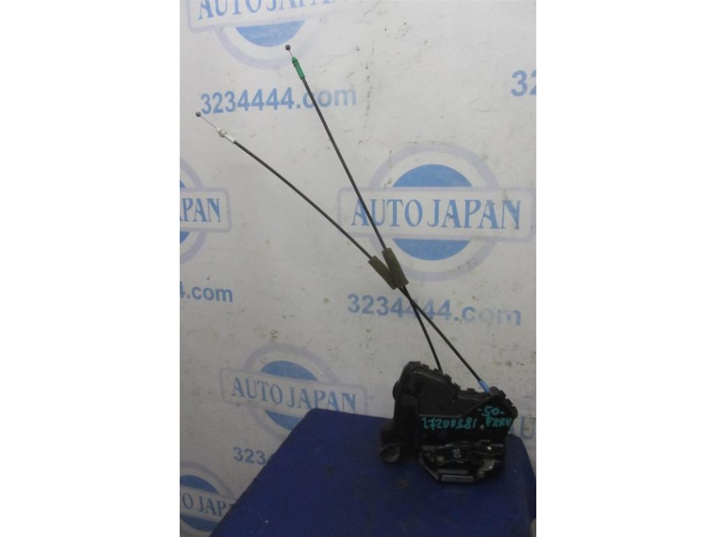 69030-0C050 | Замок двері передн. прав. TOYOTA CAMRY 50 12-15