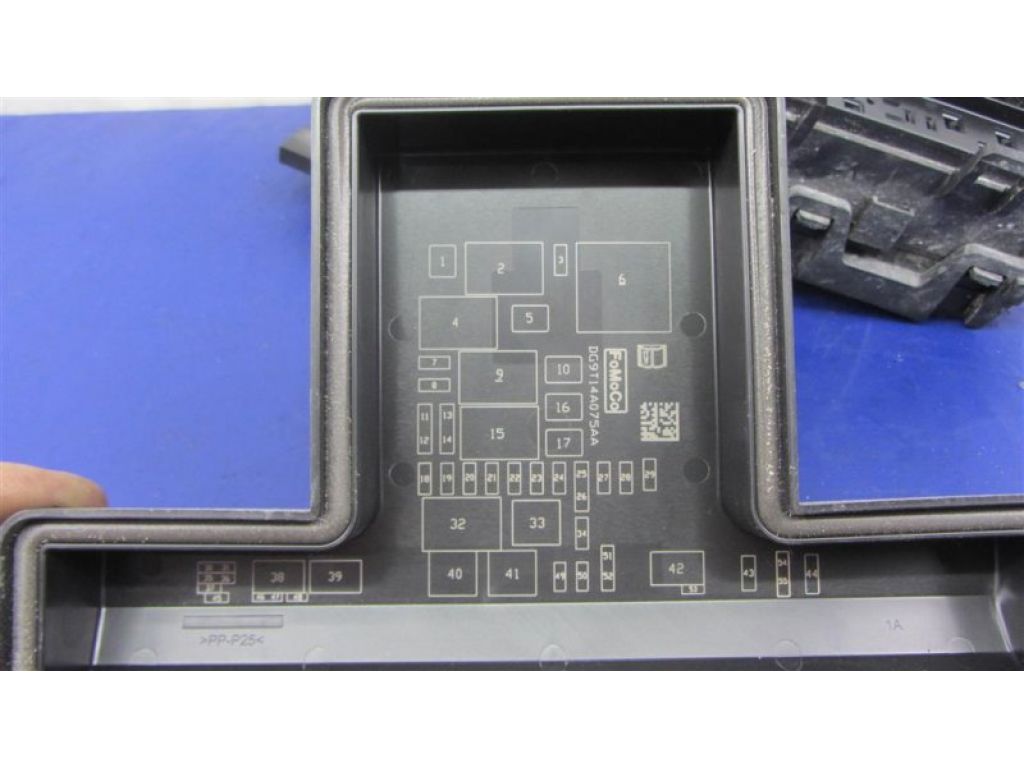 DG9Z-14A068-W | Блок предохранителей моторный отсек FORD FUSION 14- - Фото 6