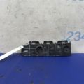 52157-08010 | Кронштейн заднего бампера прав. TOYOTA SIENNA 11-16