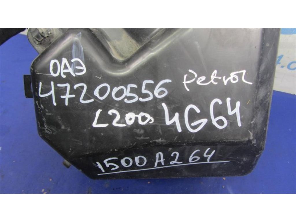 1500A080 | Корпус повітряного фільтра MITSUBISHI L200 06-14 - Фото 2