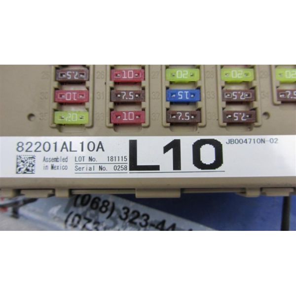 Блок запобіжників салон SUBARU OUTBACK BS 14-21 82201AL10A — 3