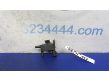 Клапан электромагнитный (вакуумный) TOYOTA RAV4 00-05