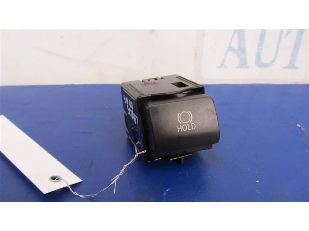 84091-30570 | Кнопка LEXUS GS 12-
