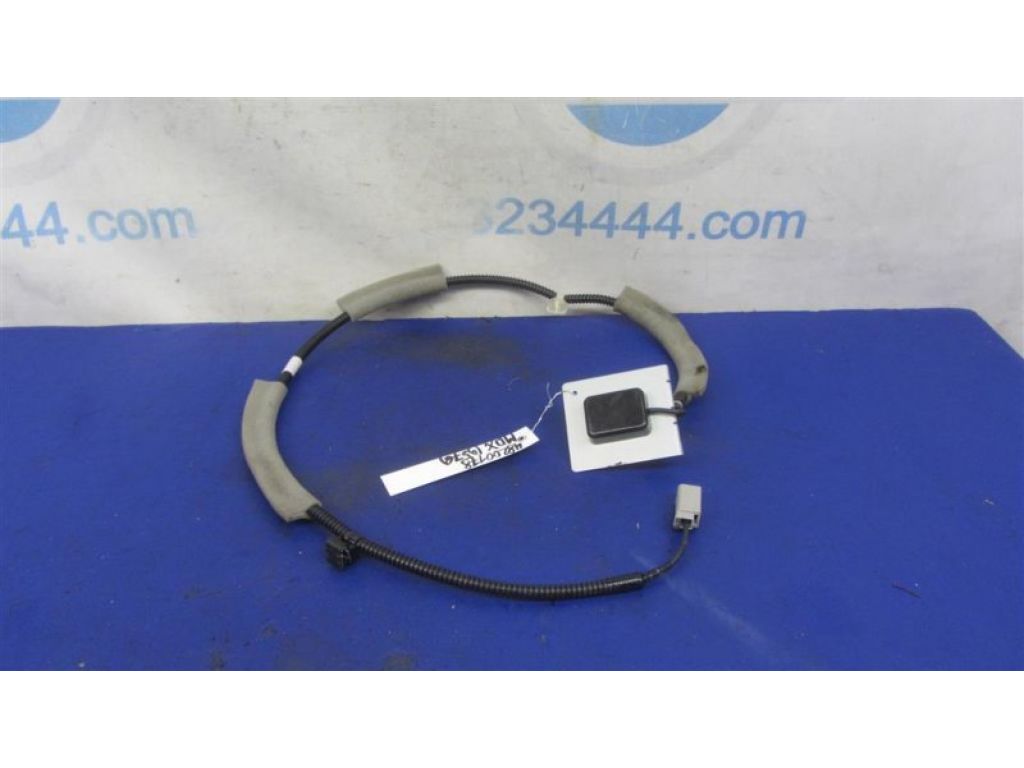39838-TZ5-A01 | Антенна ACURA MDX (YD3) 13-21
