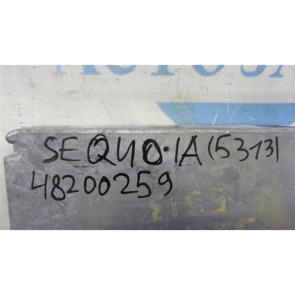 Блок керування двигуном TOYOTA SEQUOIA 01-07 89661-0C180 — 2