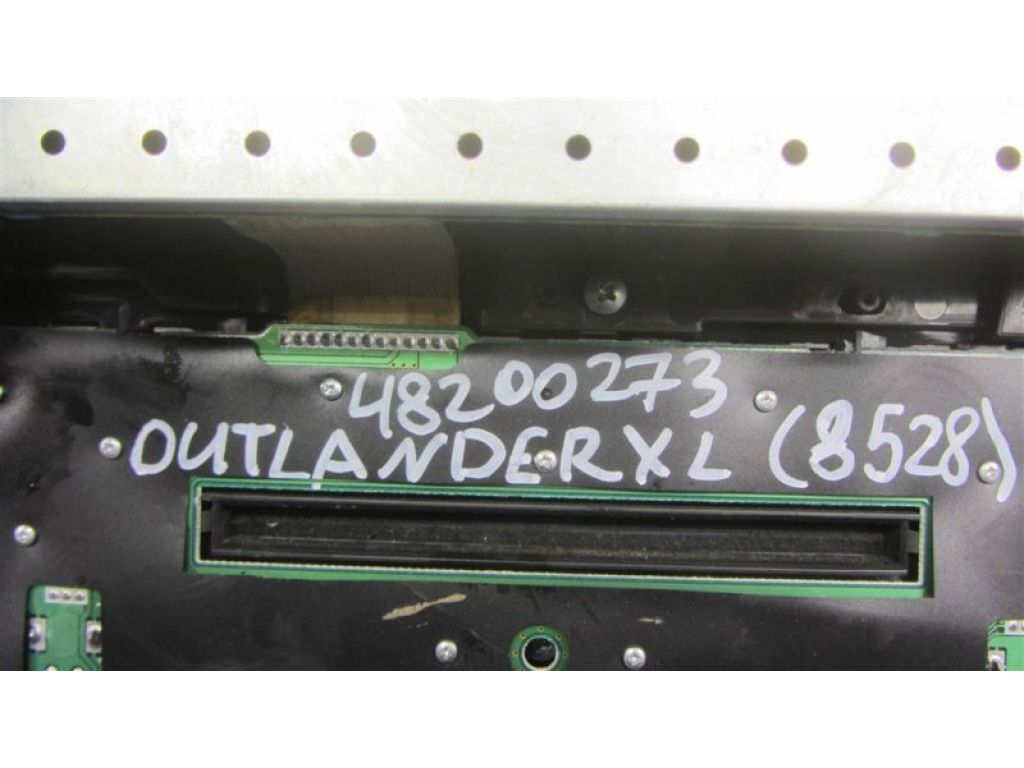 8002A073XA | Магнитола MITSUBISHI OUTLANDER XL 05-13 - Фото 2