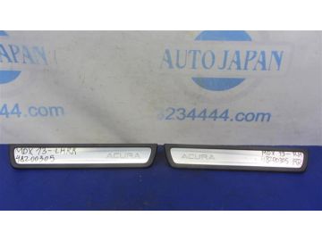 Накладка порога внутрення задн. ACURA MDX (YD3) 13-21