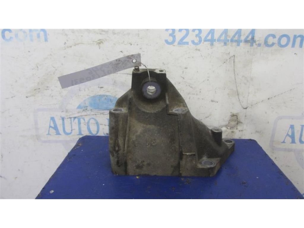 12301-38190 | Кронштейн двигуна прав. LEXUS LS460 06-12 - Фото 3