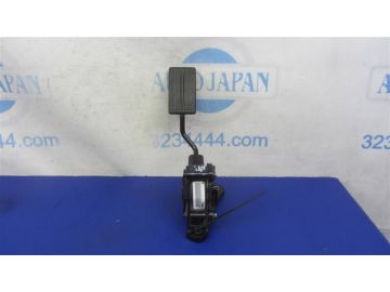 Педаль газа HONDA CRV 06-12
