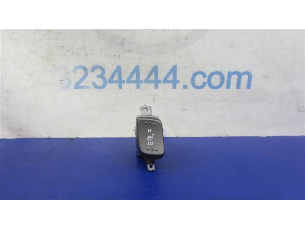 35650-SWA-A01ZC | Кнопка обігріву сидінь лів. HONDA CRV 06-12