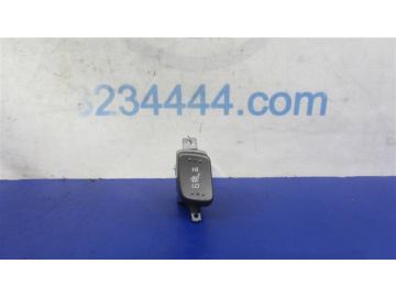 Кнопка обогрева сидений лев. HONDA CRV 06-12