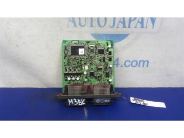 Блок керування двигуном MAZDA 3 BK 03-08