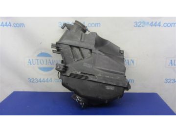 Корпус воздушного фильтра TOYOTA FJ CRUISER 06-15
