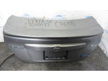 Крышка багажника NISSAN VERSA B17 11-19