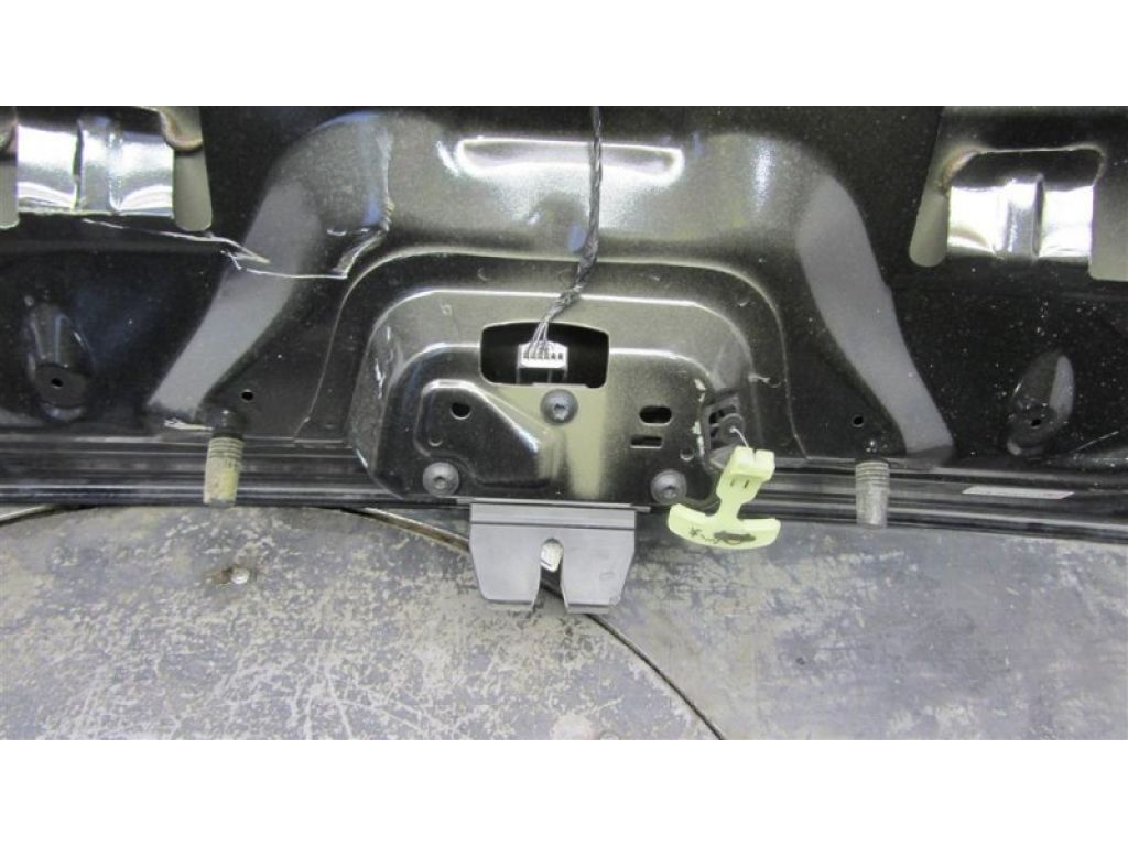 CP9Z-5440110-AA | Крышка багажника FORD FOCUS 10-18 - Фото 8