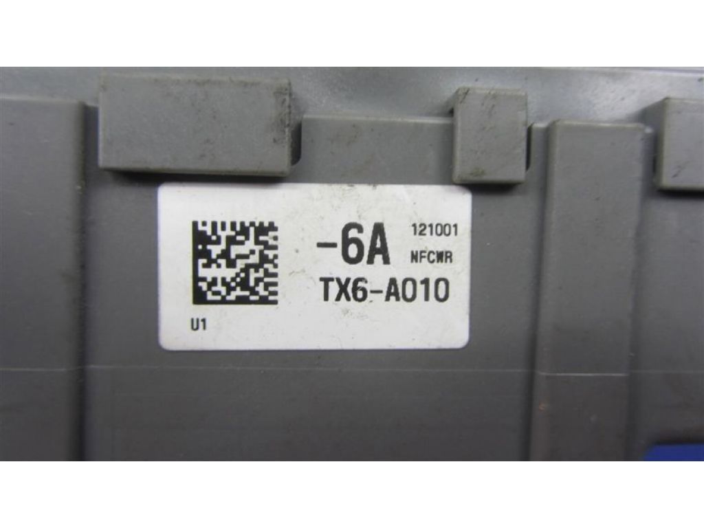 38200-TX6-A01 | Блок запобіжників салон ACURA ILX 12-16 - Фото 4