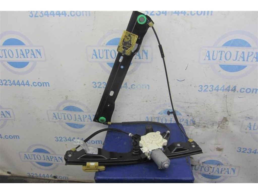 CM5Z-5823201-B | Стеклоподъемник передн. лев. FORD FOCUS 10-18