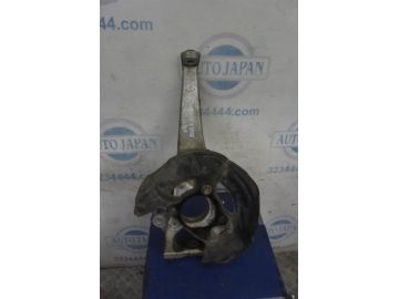 Кулак поворотный передн. прав. LEXUS GS350 GS300 05-11