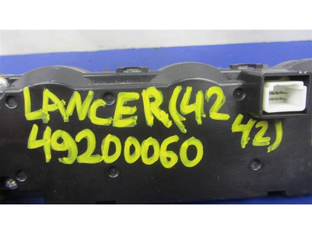 7820A073XA | Блок управления печкой MITSUBISHI LANCER X 10 07-15 - Фото 2