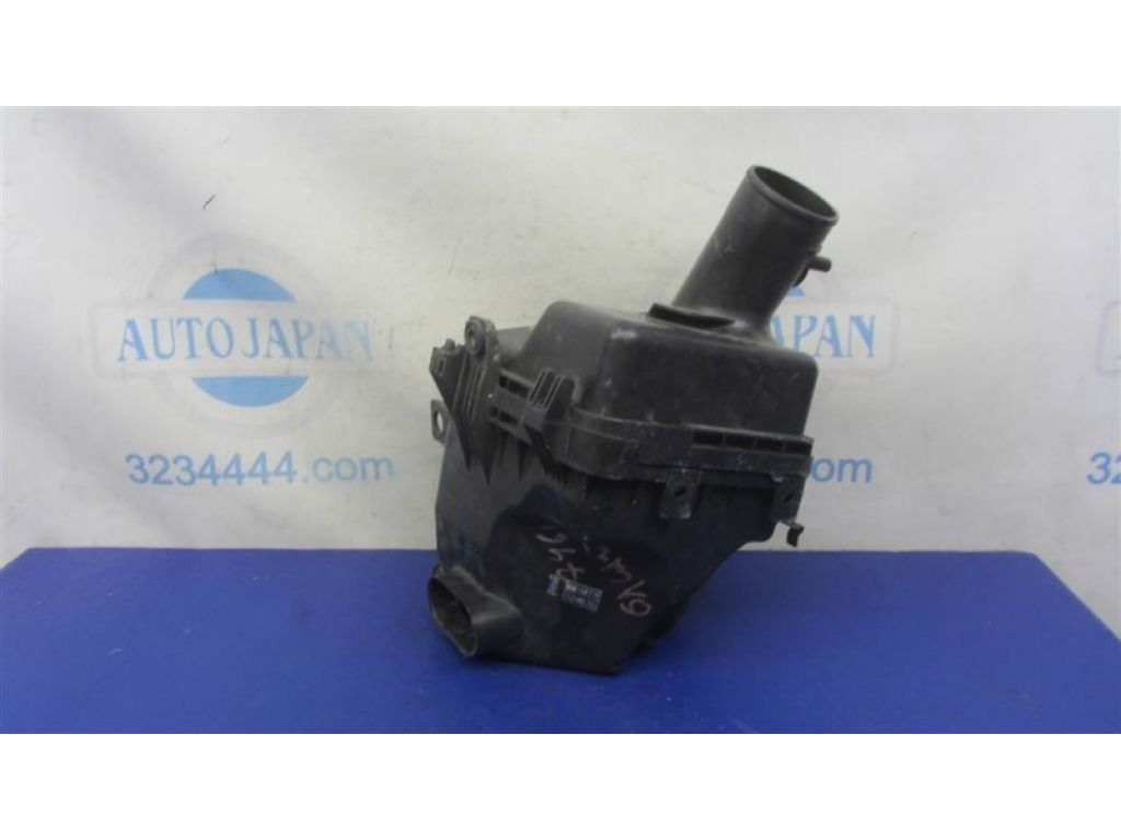 MN180007 | Корпус воздушного фильтра MITSUBISHI GALANT 03-12
