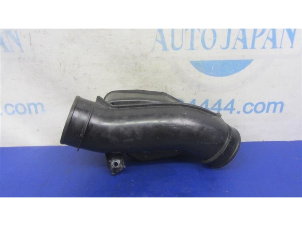 16576-EG000 | патрубок повітряного фільтра INFINITI M35/M45 04-10 - Фото 4