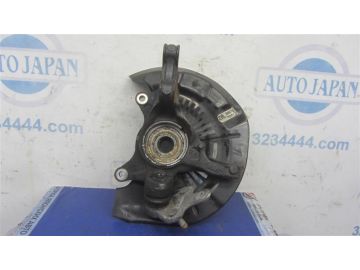 Кулак поворотний передн. прав. TOYOTA SIENNA 11-16