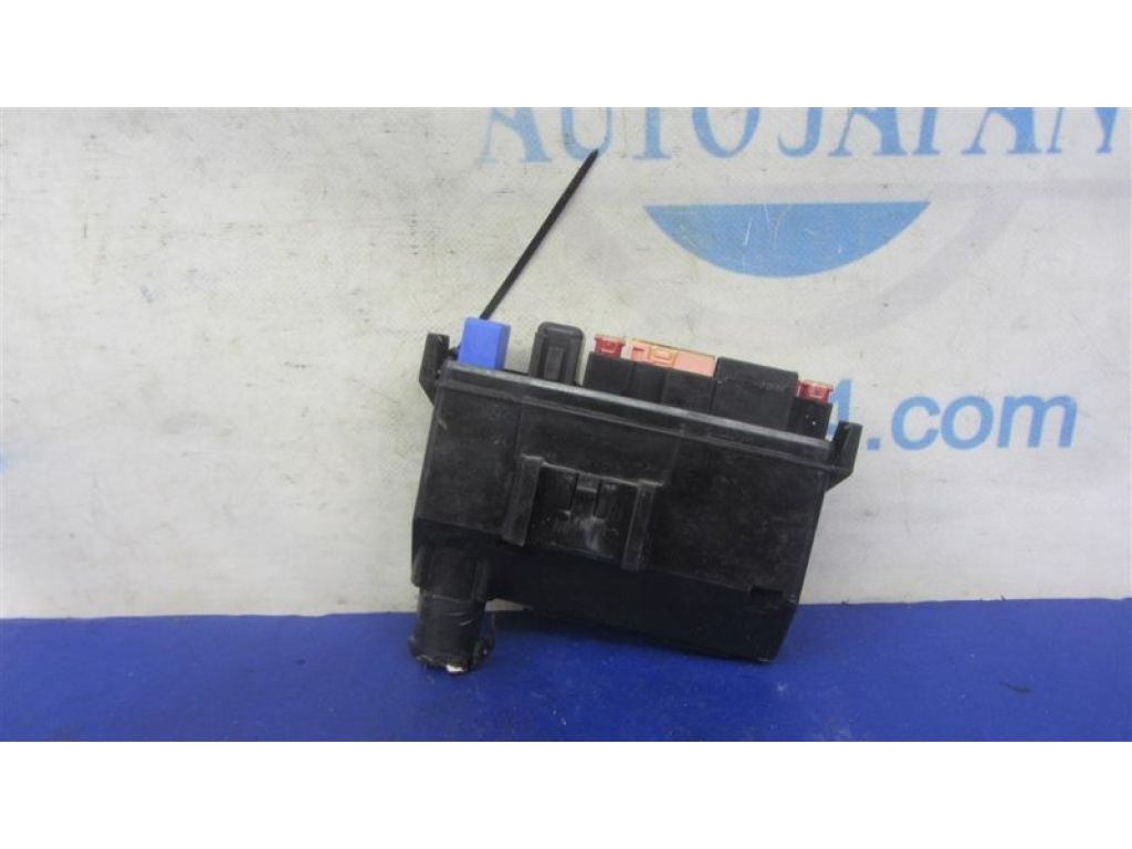 24372-AL500 | Блок запобіжників моторний відсік INFINITI M35/M45 04-10 - Фото 4