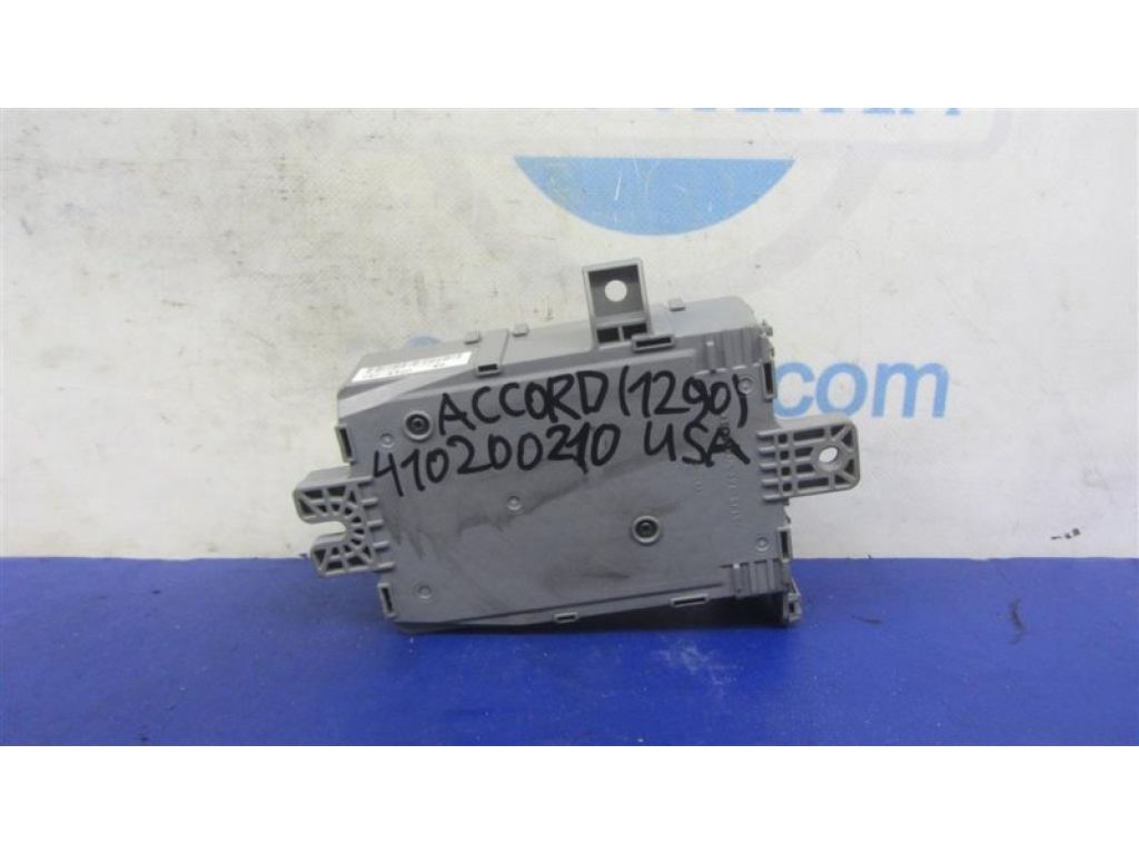 38200-TZ3-A13 | Блок предохранителей салон HONDA ACCORD USA 07-12 - Фото 3