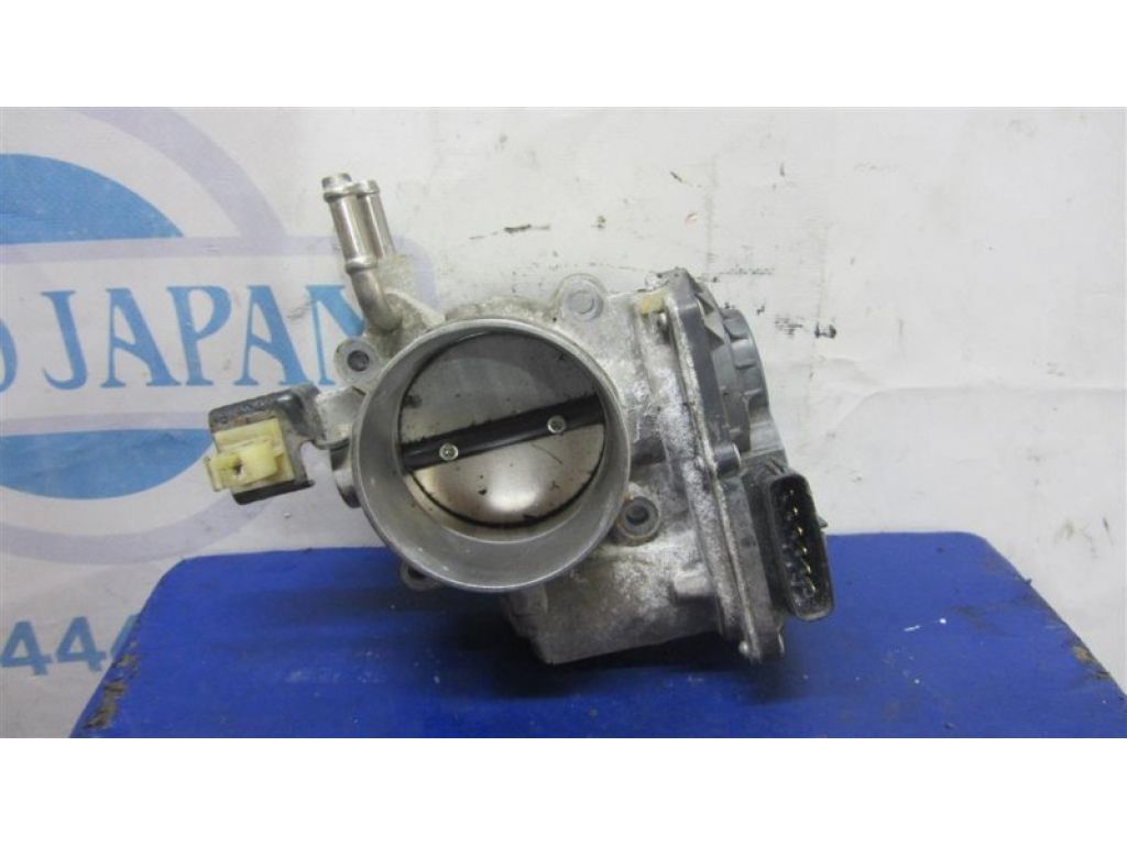 22030-0V010 | Дроссельная заслонка TOYOTA CAMRY 50 12-15