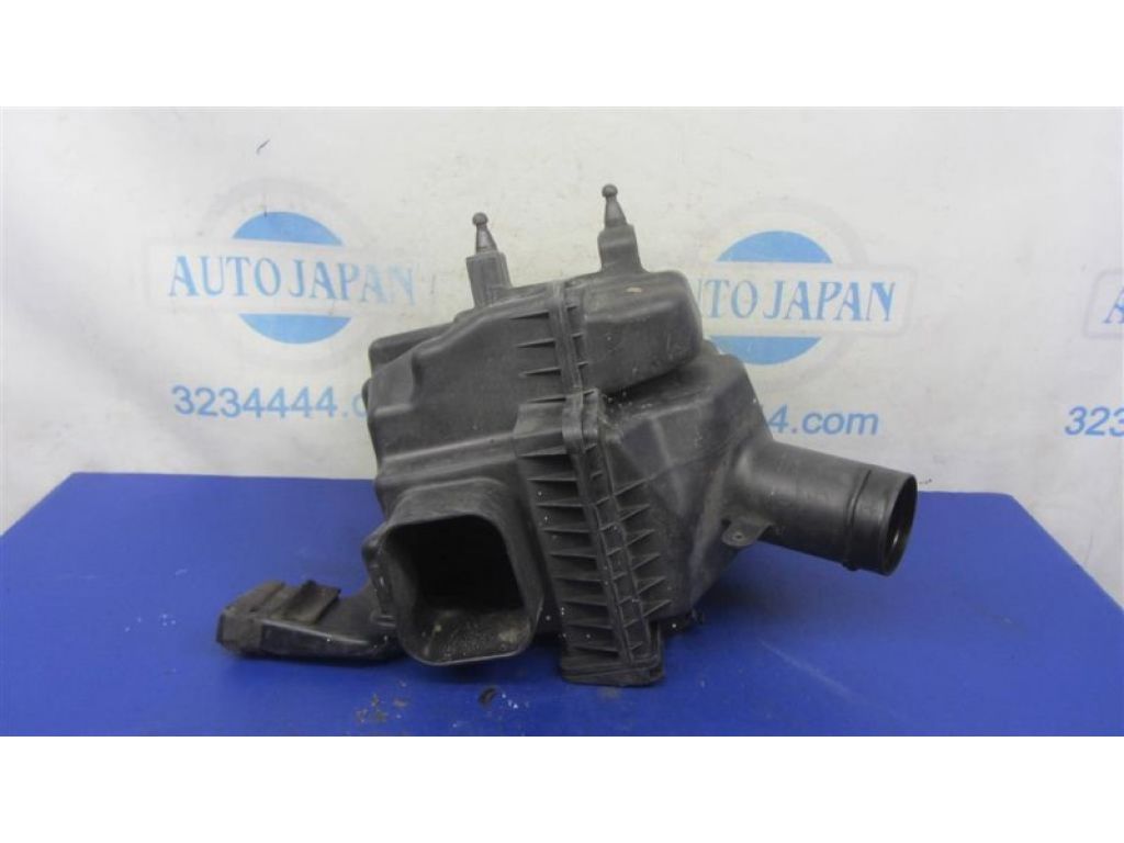16500-EG010 | Корпус воздушного фильтра INFINITI M35/M45 04-10