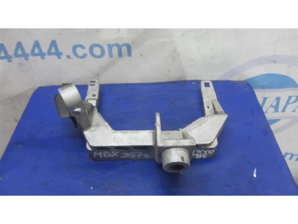 37816-R9P-A00 | Кронштейн ACURA MDX (YD3) 13-21