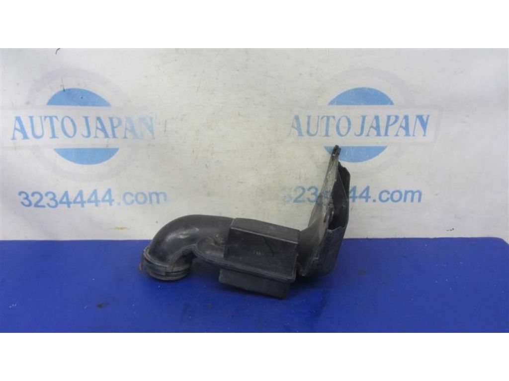 L33D-13-200A | Воздухозаборник MAZDA CX-7 06-12