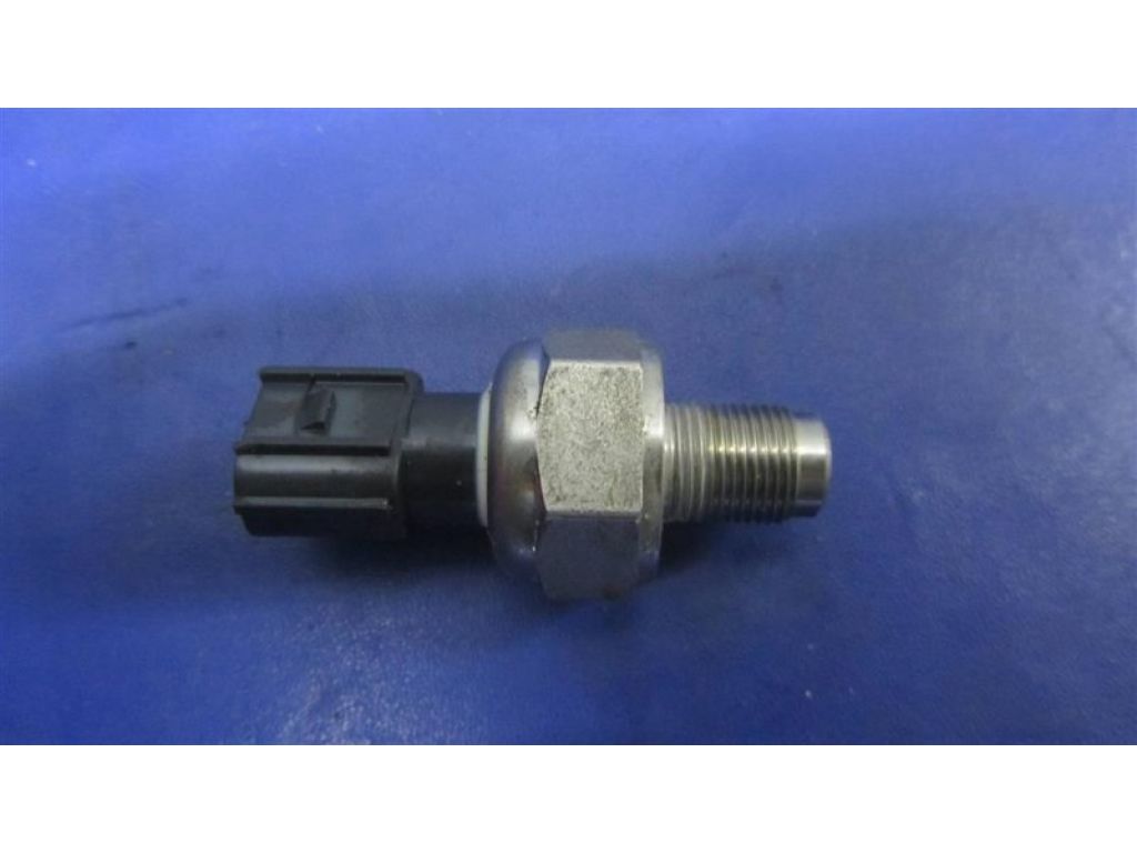 499000-8450 | Датчик давления топлива ACURA TLX 14-17