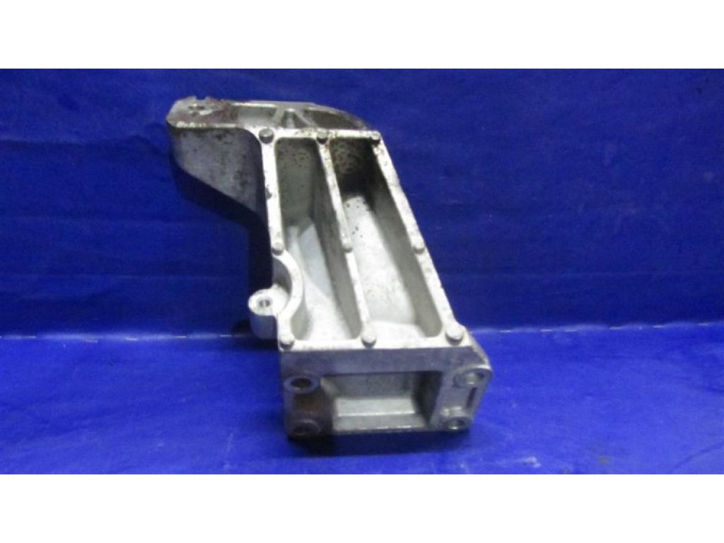 11233-AF800 | Кронштейн опори двигуна лів. INFINITI FX S50 03-08 - Фото 3