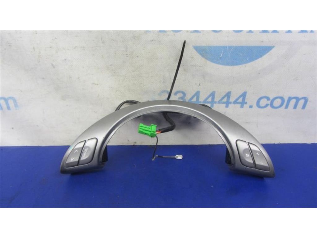 83154XA00A | Кнопки руля SUBARU TRIBECA B9 05-07