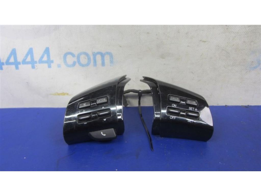 TD12-66-4M0 | Кнопки руля MAZDA CX-9 06-16