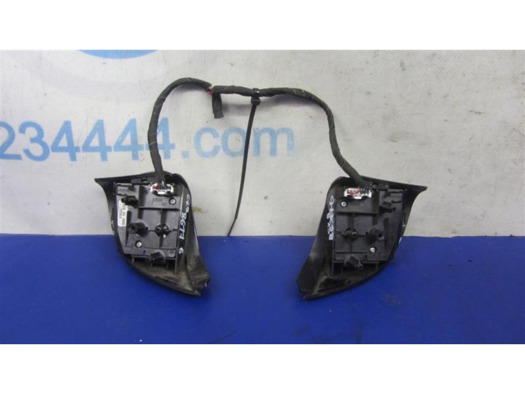 TD12-66-4M0 | Кнопки руля MAZDA CX-9 06-16 - Фото 3