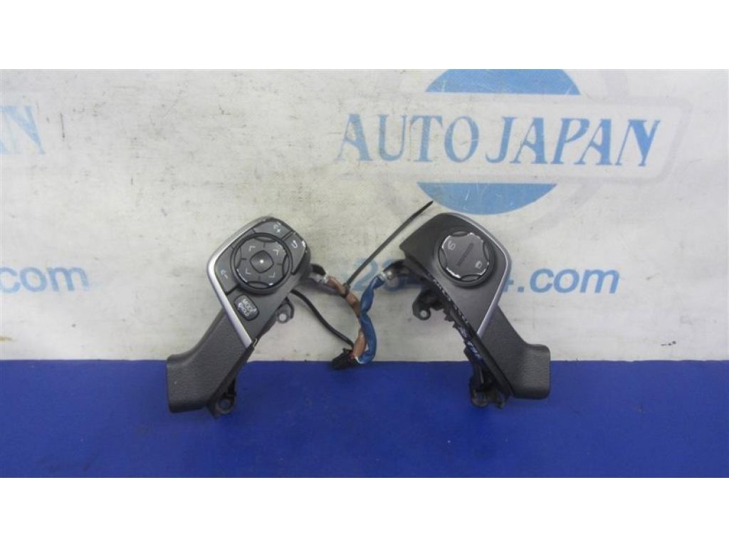 84250-06290 | Кнопки на руль TOYOTA CAMRY 50 12-15