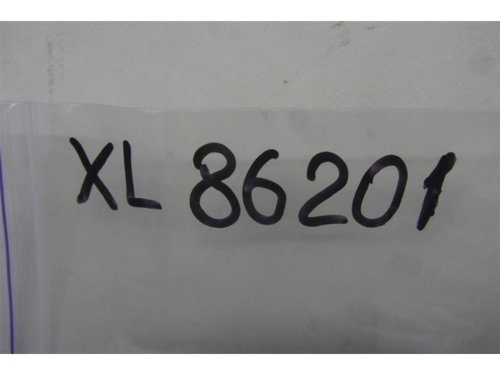 8701A087 | Кнопки на руль MITSUBISHI OUTLANDER XL 05-13 - Фото 2