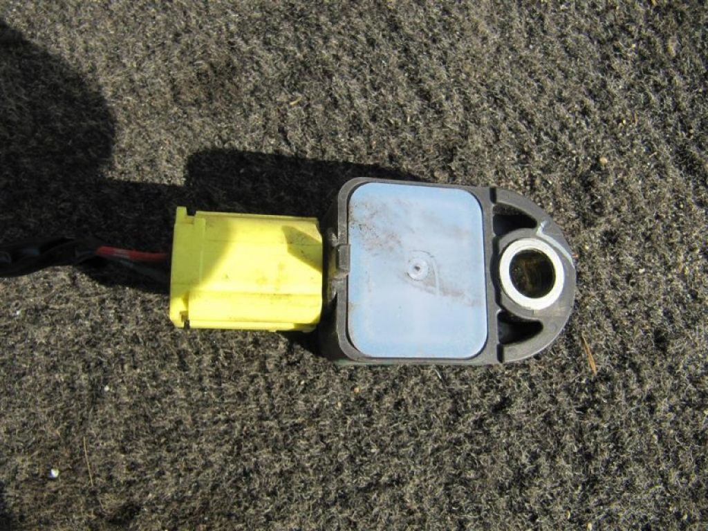 89173-09400 | Датчик удара TOYOTA CAMRY 40 06-11 - Фото 4