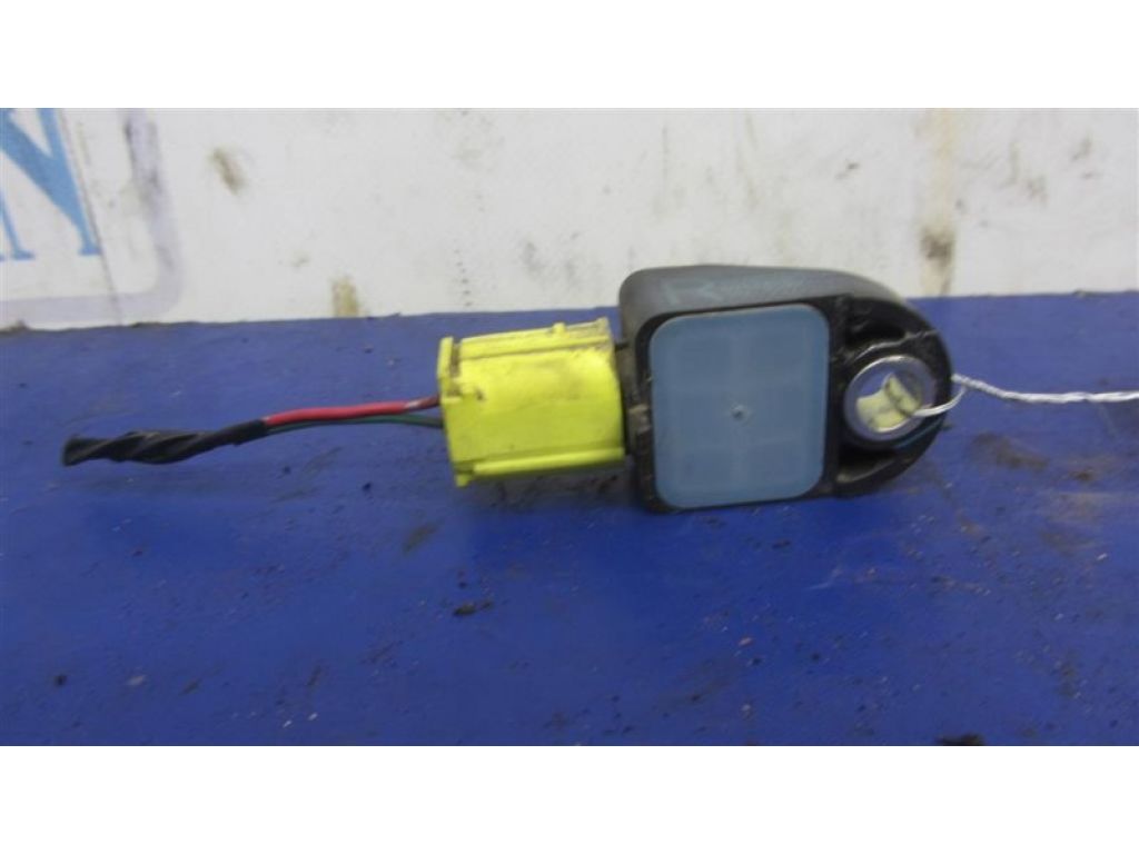 89173-09400 | Датчик удара TOYOTA CAMRY 40 06-11