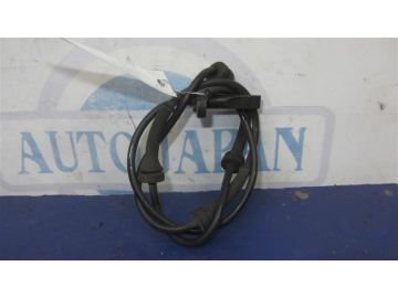 Датчик ABS передн. прав. INFINITI M35/M45 04-10