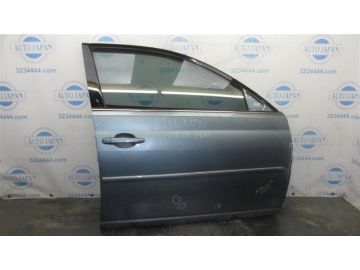 Дверь передн. прав. TOYOTA AVALON 05-12